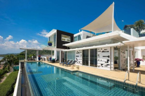 Blue Horizons Villa at The Bay